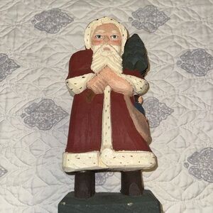 Handcrafted Wood Santa Claus Figurine in Red and White 1987